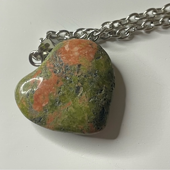 Unakite Crystal Heart Necklace - Picture 2 of 4